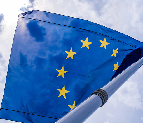 EU-Flagge am Fahnenmast